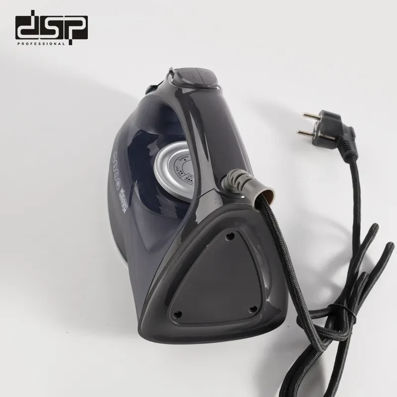 مكواة بخار دي اس بي – قدرة 1400 واط، خزان ماء 220 مل – موديل KD1079